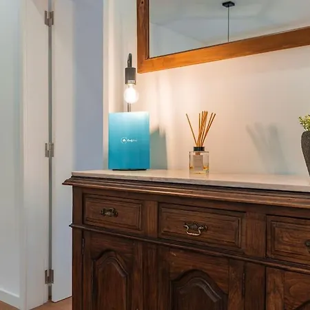 Appartement Charming Alvalade, In Prestigious Area Of Lisboa.