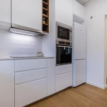 Appartement Charming Alvalade, In Prestigious Area Of Lisboa.