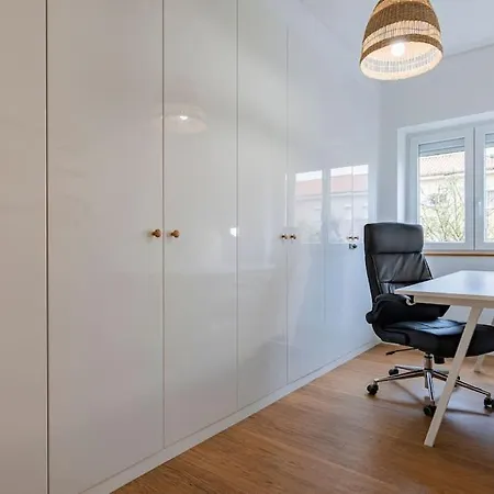 Appartement Charming Alvalade, In Prestigious Area Of Lisboa. Lisboa