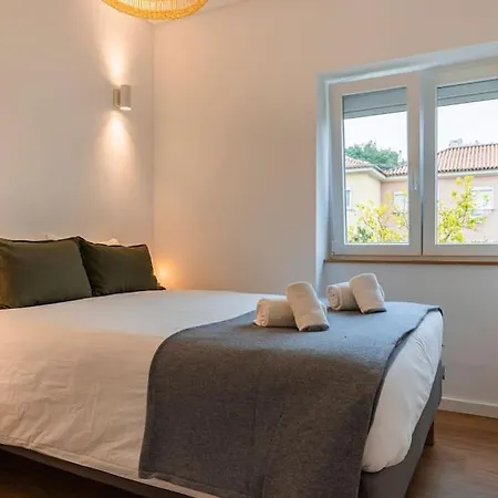 Appartement Charming Alvalade, In Prestigious Area Of Lisboa.